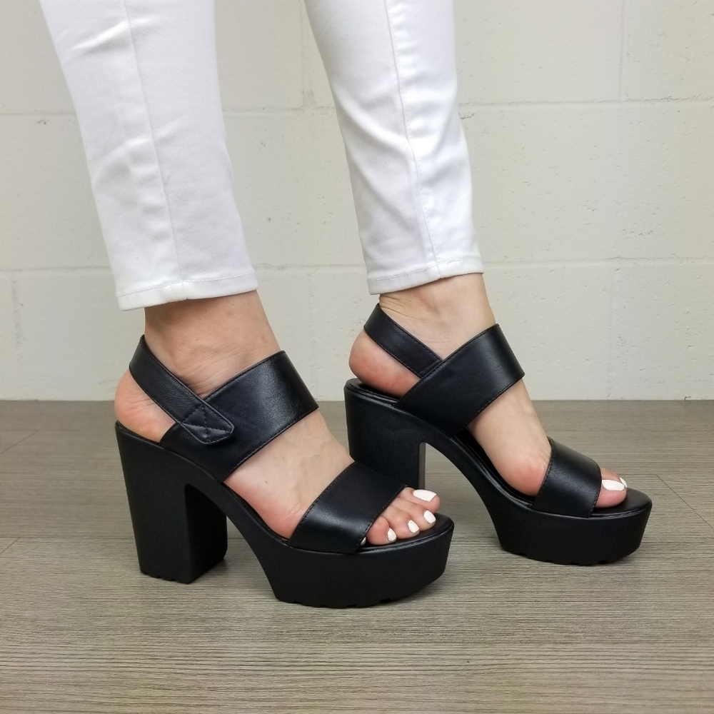 Black Chunky Heel Eesthetic Fashion Shoes- i - Picture 6 of 8